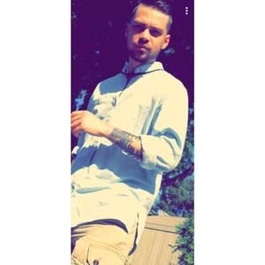 Meet your Posher, Etienne